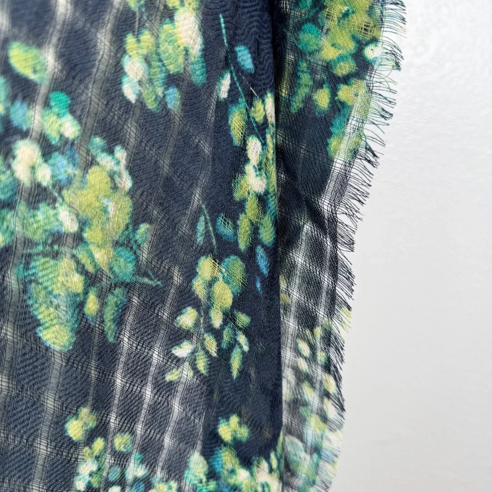 J. Jill Navy Blue Green Floral Fine Knit Square Scarf Eyelash Fringe 39x39